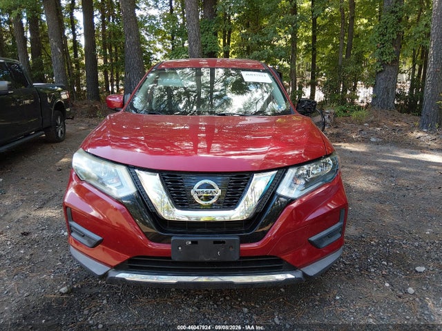 2017 Nissan Rogue S მანქანა იყიდება აუქციონზე, vin: 5N1AT2MT3HC872738, აუქციონის ნომერი: 46047924