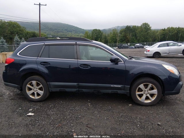 46047929 :رقم المزاد ، 4S4BRBCC2E3228079 vin ، 2014 Subaru Outback 2.5i Premium مزاد بيع