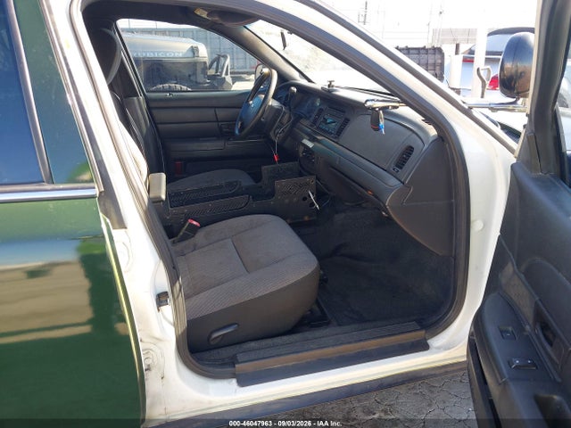 Продажа на аукционе авто 2009 Ford Crown Victoria Police/police Interceptor, vin: 2FAHP71V29X140279, номер лота: 46047963