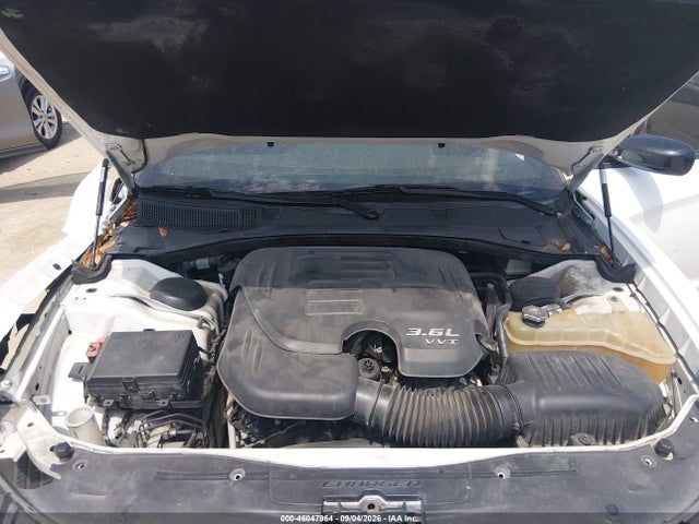 46047964 :رقم المزاد ، 2C3CDXHG5GH150384 vin ، 2016 Dodge Charger Sxt مزاد بيع