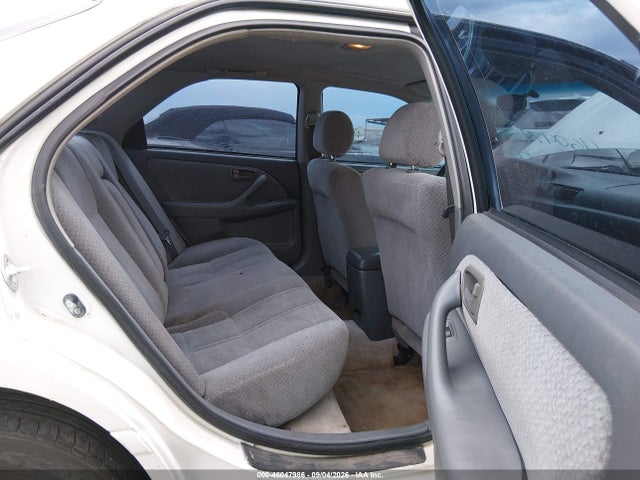 Продажа на аукционе авто 2001 Toyota Camry Le, vin: 4T1BG22K01U800964, номер лота: 46047986