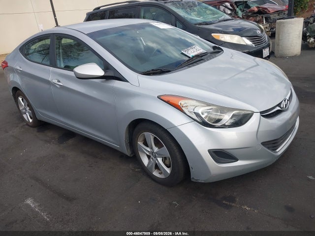 46047989 :رقم المزاد ، 5NPDH4AE0DH397472 vin ، 2013 Hyundai Elantra Gls مزاد بيع