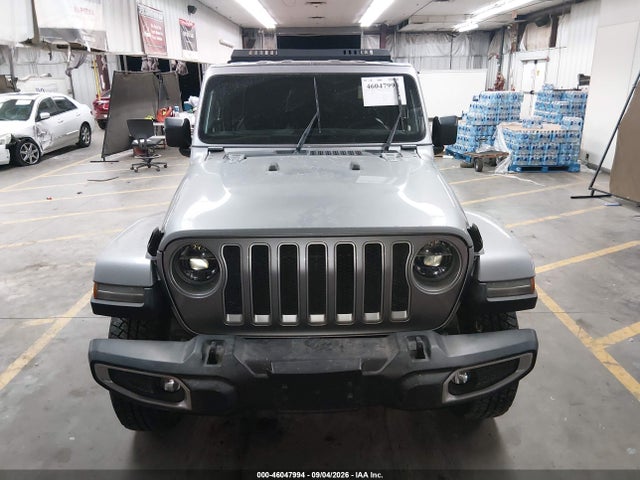 1C4HJXEG8JW120982 Jeep Wrangler Unlimited Sahara 4x4