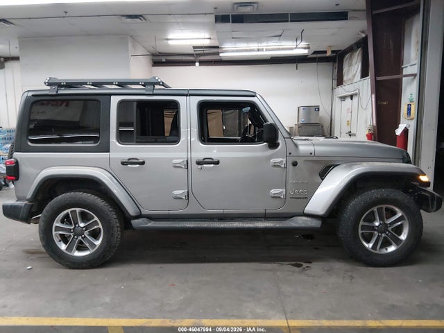 1C4HJXEG8JW120982 Jeep Wrangler Unlimited Sahara 4x4
