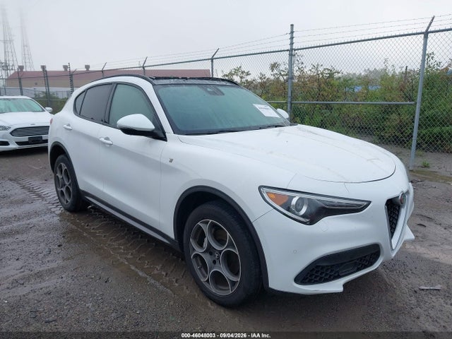 Продажа на аукционе авто 2022 Alfa Romeo Stelvio Ti Awd, vin: ZASPAKBN9N7D39295, номер лота: 46048003