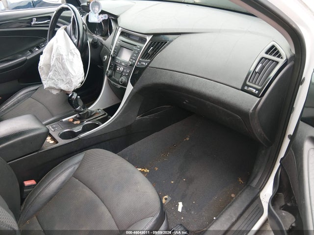Hyundai Sonata Se 2.0t 2014 5NPEC4AB8EH850831 Image 5