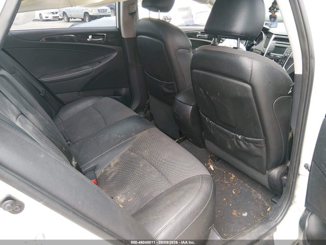 Hyundai Sonata Se 2.0t 2014 5NPEC4AB8EH850831 Image 8