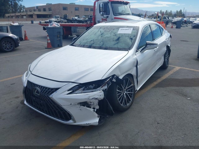 46048013 :رقم المزاد ، 58ADA1C16RU050680 vin ، 2024 Lexus Es 300h مزاد بيع