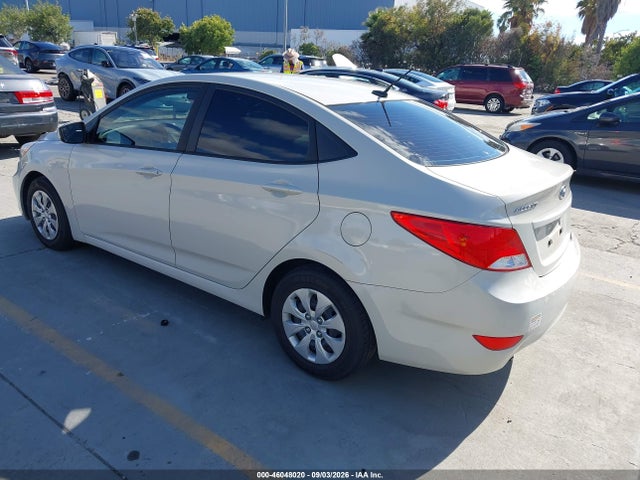 2017 Hyundai Accent Se მანქანა იყიდება აუქციონზე, vin: KMHCT4AE1HU262986, აუქციონის ნომერი: 46048020