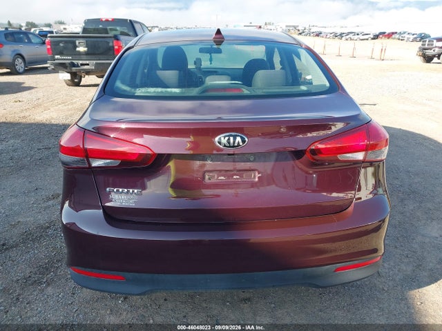 Продаж на аукціоні авто 2018 Kia Forte Lx, vin: 3KPFL4A76JE186561, номер лоту: 46048023
