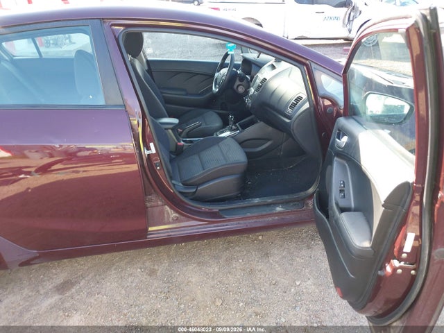 Продаж на аукціоні авто 2018 Kia Forte Lx, vin: 3KPFL4A76JE186561, номер лоту: 46048023