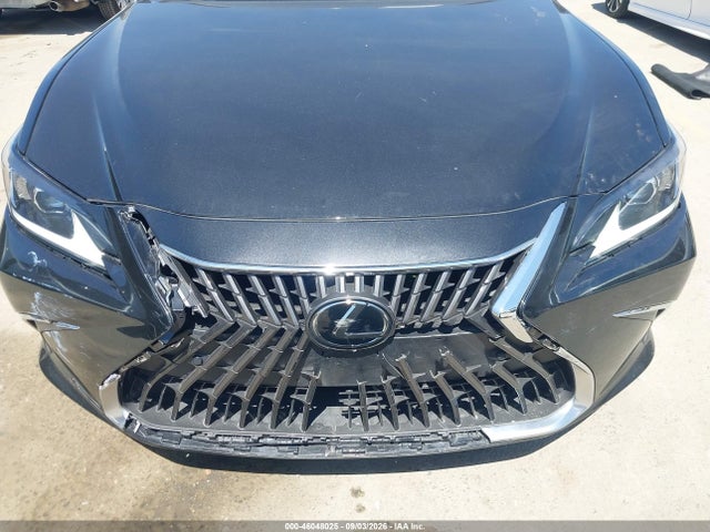 46048025 :رقم المزاد ، 58ADA1C16RU039050 vin ، 2024 Lexus Es 300h مزاد بيع