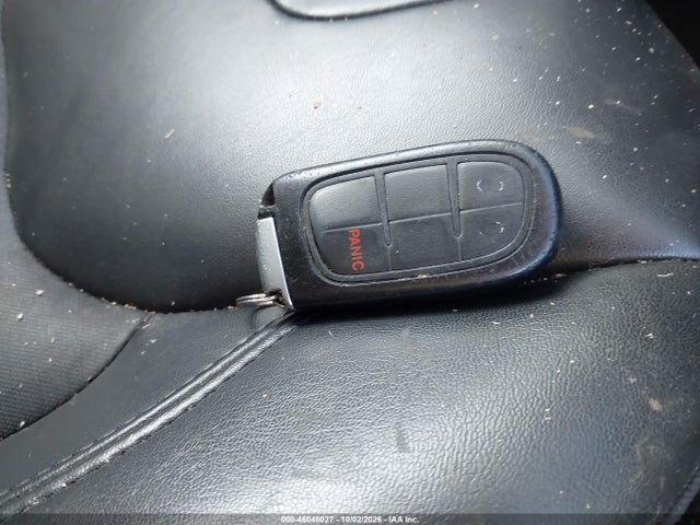 2019 Jeep Cherokee Altitude Fwd მანქანა იყიდება აუქციონზე, vin: 1C4PJLLB5KD443640, აუქციონის ნომერი: 46048027