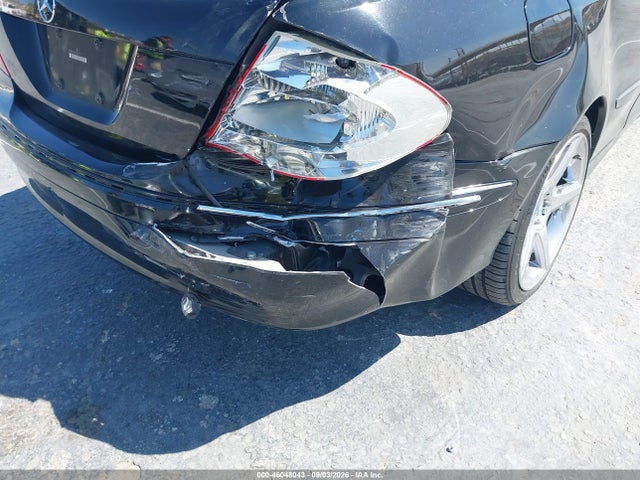 46048043 :رقم المزاد ، WDBTK65J45F122617 vin ، 2005 Mercedes-benz Clk 320 مزاد بيع