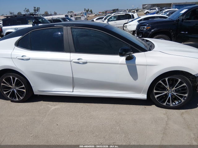 4T1K31AK4RU074142 Toyota Camry Hybrid Xse