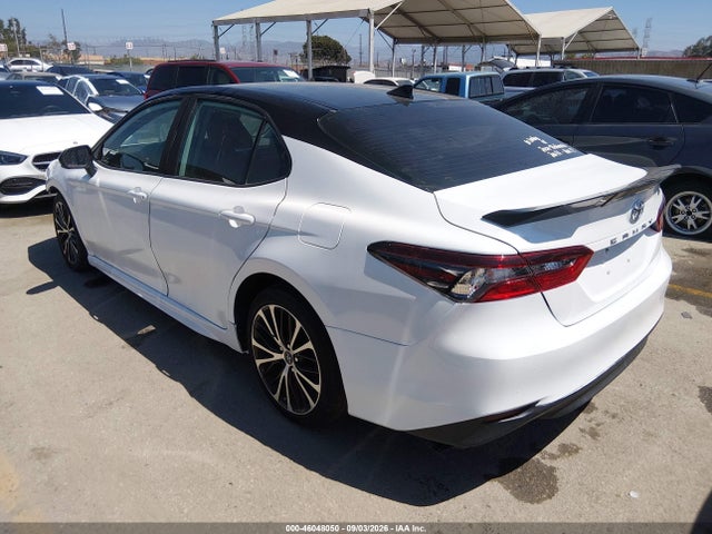 4T1K31AK4RU074142 Toyota Camry Hybrid Xse