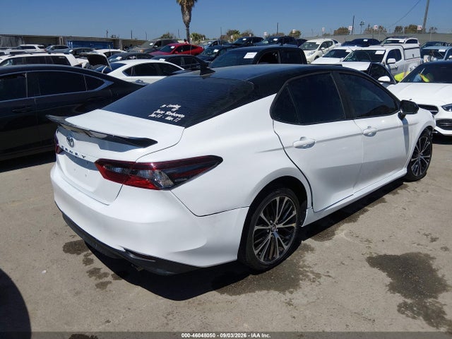 4T1K31AK4RU074142 Toyota Camry Hybrid Xse