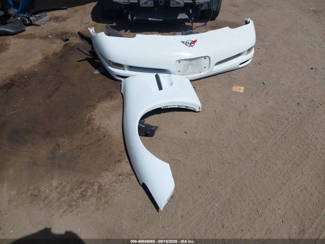 46048068 :رقم المزاد ، 1G1YY32G5W5104737 vin ، 1998 Chevrolet Corvette مزاد بيع