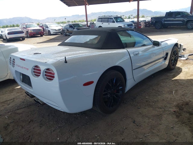 46048068 :رقم المزاد ، 1G1YY32G5W5104737 vin ، 1998 Chevrolet Corvette مزاد بيع