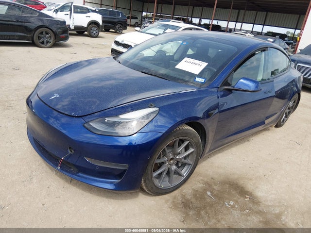 Tesla Model 3 Rear-wheel Drive 2022 5YJ3E1EA7NF104113 Image 2