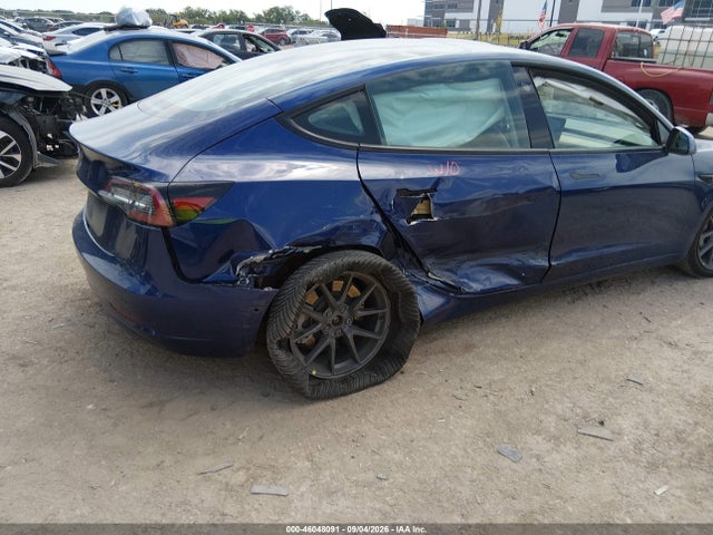 Tesla Model 3 Rear-wheel Drive 2022 5YJ3E1EA7NF104113 Image 6