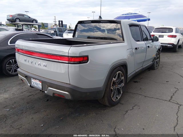 Rivian R1t Launch Edition 2022 7FCTGAAL7NN004199 Image 4