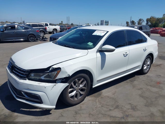 1VWAS7A35GC027331 Volkswagen Passat 1.8t S