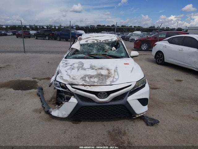 46048145 :رقم المزاد ، 4T1B11HK2KU740920 vin ، 2019 Toyota Camry Se مزاد بيع