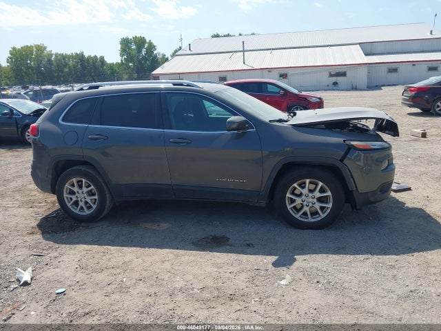 Продажа на аукционе авто 2015 Jeep Cherokee Latitude, vin: 1C4PJMCSXFW745022, номер лота: 46048177