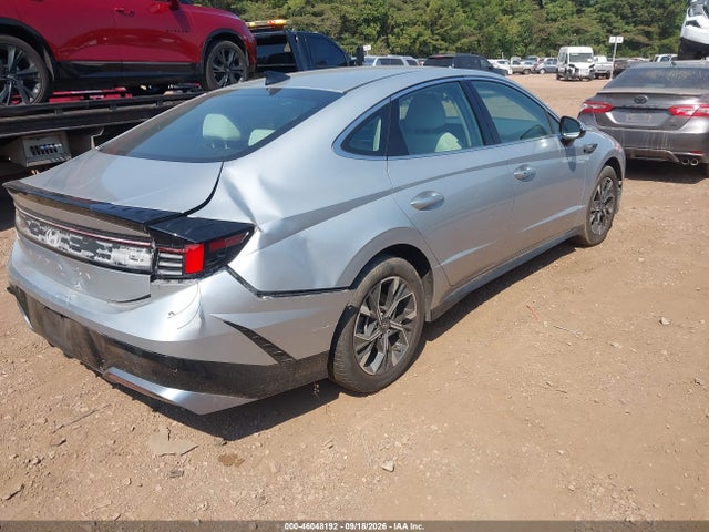 2025 Hyundai Sonata Sel მანქანა იყიდება აუქციონზე, vin: KMHL64JA0SA482133, აუქციონის ნომერი: 46048192