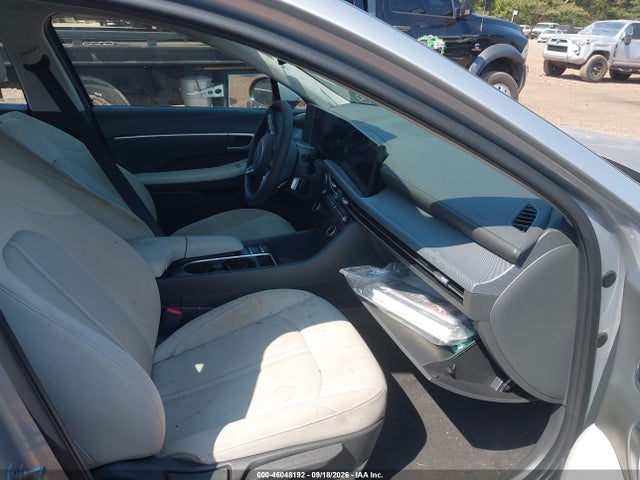 2025 Hyundai Sonata Sel მანქანა იყიდება აუქციონზე, vin: KMHL64JA0SA482133, აუქციონის ნომერი: 46048192
