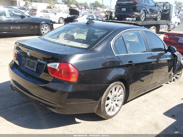 2006 Bmw 330i მანქანა იყიდება აუქციონზე, vin: WBAVB33536PS11666, აუქციონის ნომერი: 46048199