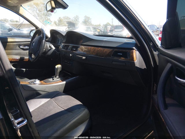 2006 Bmw 330i მანქანა იყიდება აუქციონზე, vin: WBAVB33536PS11666, აუქციონის ნომერი: 46048199