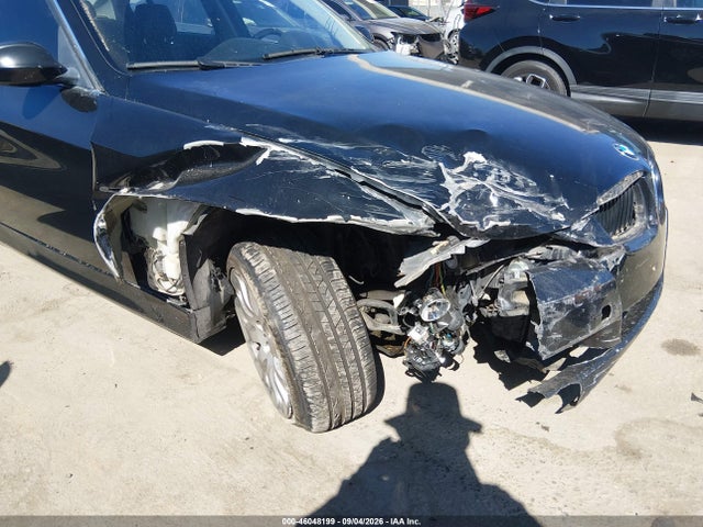 2006 Bmw 330i მანქანა იყიდება აუქციონზე, vin: WBAVB33536PS11666, აუქციონის ნომერი: 46048199