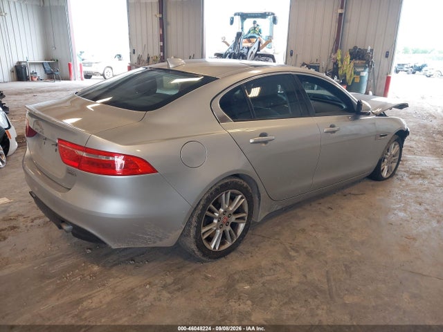 2018 Jaguar Xe 25t Premium მანქანა იყიდება აუქციონზე, vin: SAJAJ4FX2JCP24853, აუქციონის ნომერი: 46048224