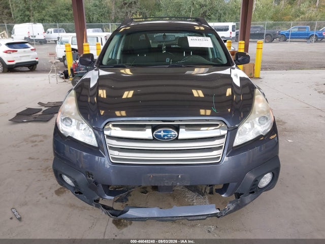 4S4BRBDC4E3293563 Subaru Outback 2.5i Premium