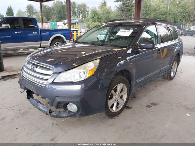 4S4BRBDC4E3293563 Subaru Outback 2.5i Premium