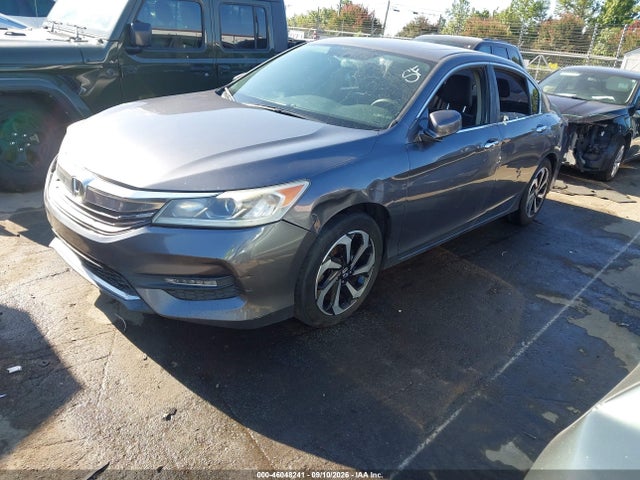 46048241 :رقم المزاد ، 1HGCR2F75HA192106 vin ، 2017 Honda Accord Ex مزاد بيع