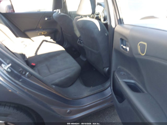 46048241 :رقم المزاد ، 1HGCR2F75HA192106 vin ، 2017 Honda Accord Ex مزاد بيع