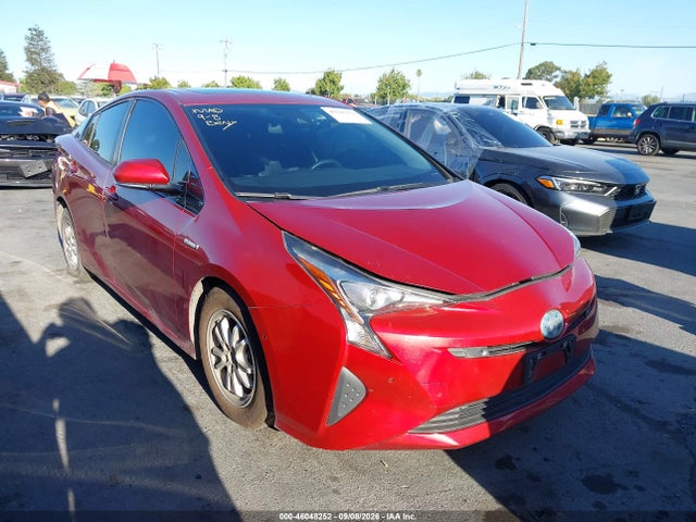Toyota Prius Four 2016 JTDKARFU0G3526464 zdjęcie główne