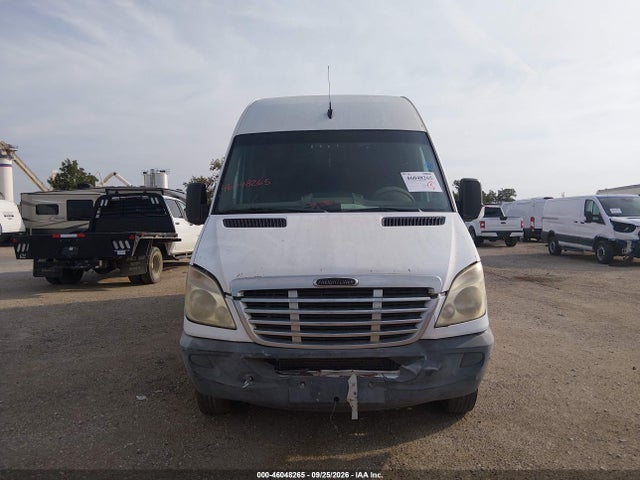 46048265 :رقم المزاد ، WDYPF4CC4B5577960 vin ، 2011 Freightliner Sprinter 3500 مزاد بيع