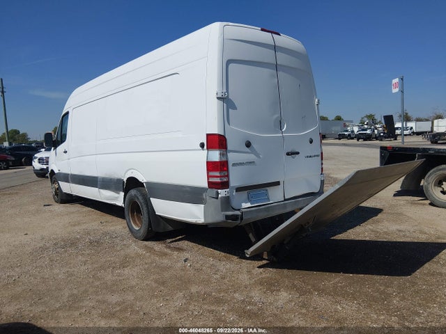 46048265 :رقم المزاد ، WDYPF4CC4B5577960 vin ، 2011 Freightliner Sprinter 3500 مزاد بيع