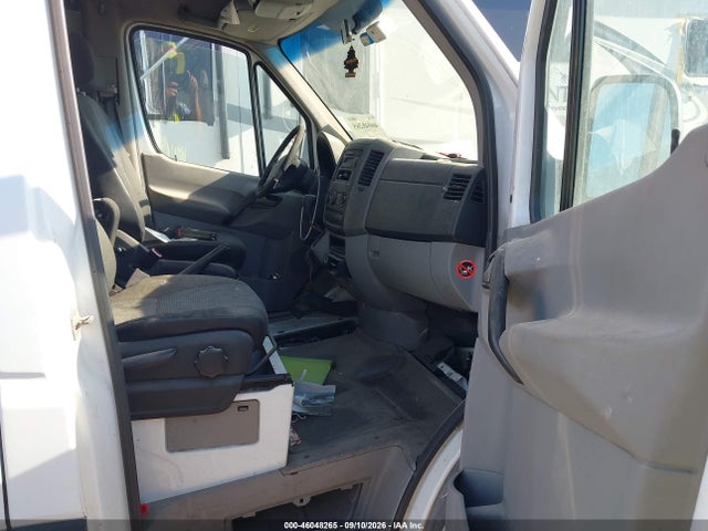 46048265 :رقم المزاد ، WDYPF4CC4B5577960 vin ، 2011 Freightliner Sprinter 3500 مزاد بيع