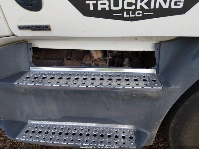 2016 Freightliner Cascadia 113 მანქანა იყიდება აუქციონზე, vin: 3AKJGHDV9GSGV2970, აუქციონის ნომერი: 46048273