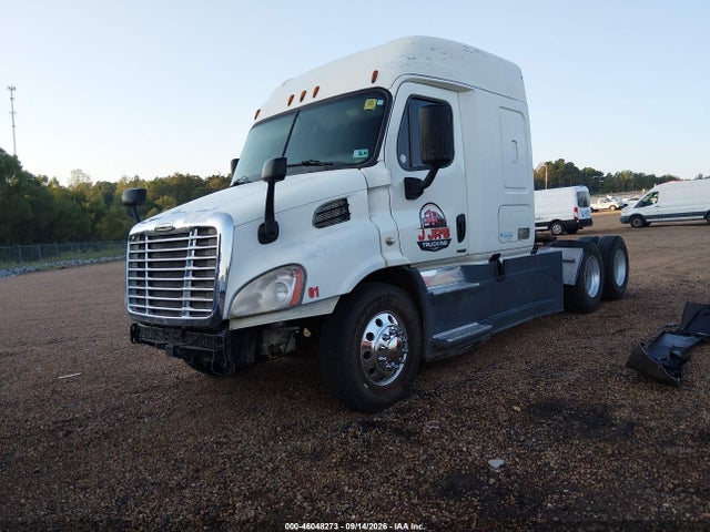 2016 Freightliner Cascadia 113 მანქანა იყიდება აუქციონზე, vin: 3AKJGHDV9GSGV2970, აუქციონის ნომერი: 46048273