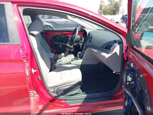 2017 Hyundai Elantra Se მანქანა იყიდება აუქციონზე, vin: KMHD74LF6HU369255, აუქციონის ნომერი: 46048278