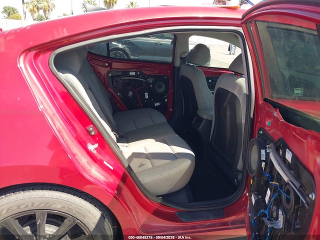 2017 Hyundai Elantra Se მანქანა იყიდება აუქციონზე, vin: KMHD74LF6HU369255, აუქციონის ნომერი: 46048278