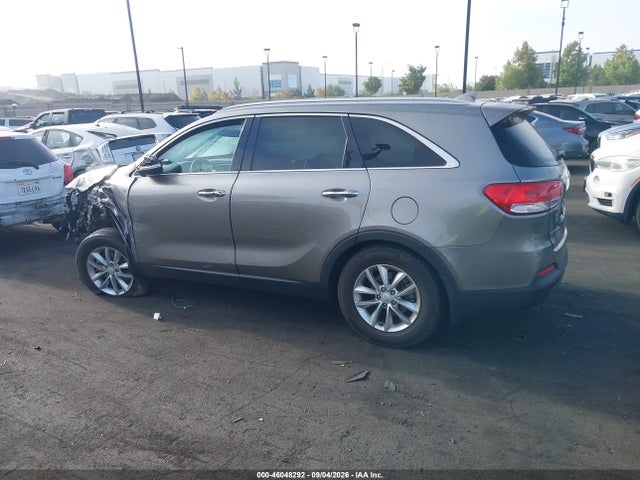 5XYPG4A39HG297513 KIA Sorento 2.4l Lx