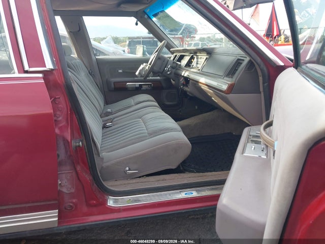 46048299 :رقم المزاد ، 2FACP74F9MX150654 vin ، 1991 Ford Crown Victoria Lx مزاد بيع