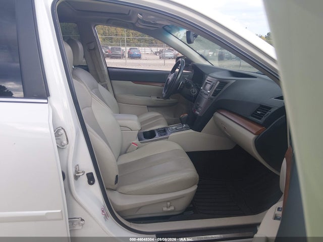 Продажа на аукционе авто 2014 Subaru Outback 2.5i Limited, vin: 4S4BRCLC6E3287545, номер лота: 46048304